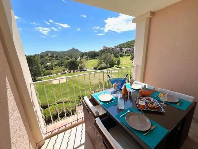 Superbe Duplex T3 Climatise Avec Terrasse Et Solarium, Magnifique Vue Mer Et Golf Saint-Raphaël